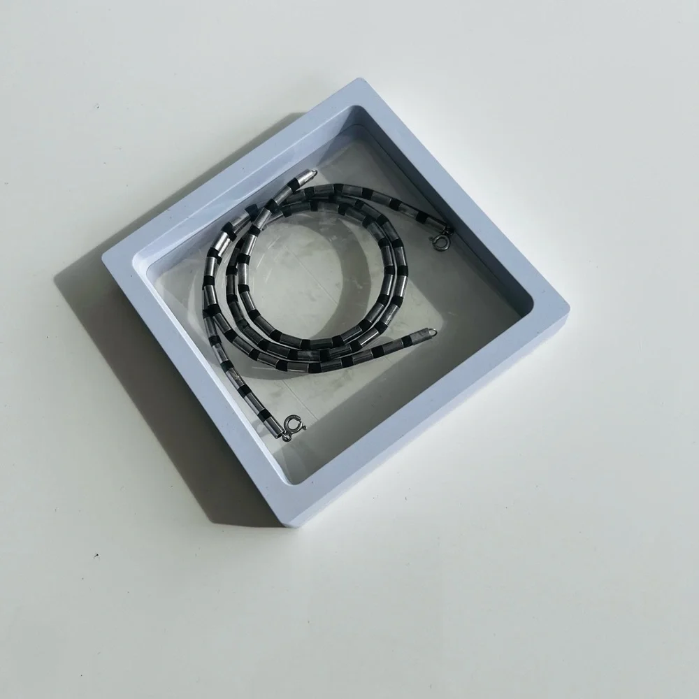 Natural jewellery necklace bracelet